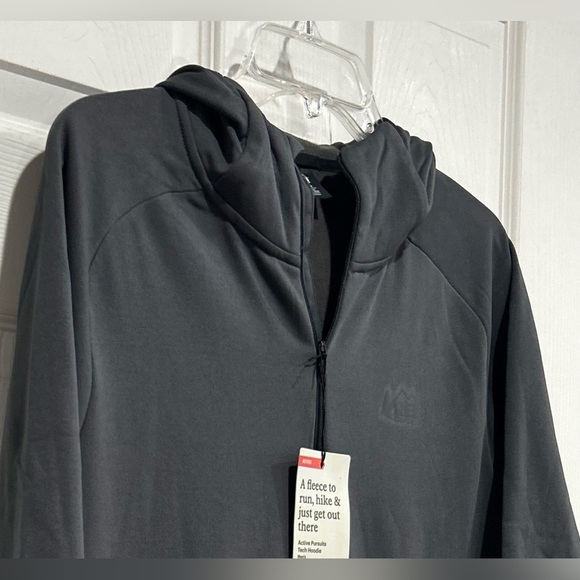 REI Co-op Men’s M Medium Active Pursuits Tech Hoodie Dark Grey NWT Jacket - Picture 11 of 15